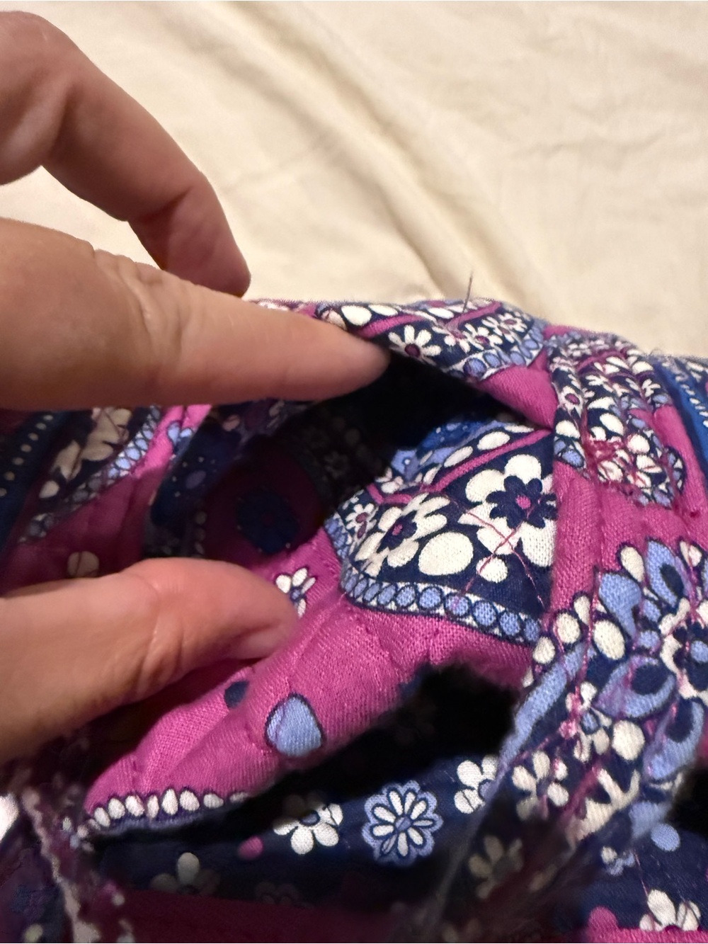 Vera Bradley Pink Paisley Shoulder Bag with Matching Cosmetic Pouch - Picture 8 of 10